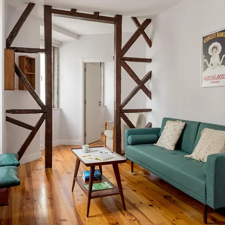Joivy Inviting Flat Next To Carmo Convent Apartment Lisbon Exterior photo